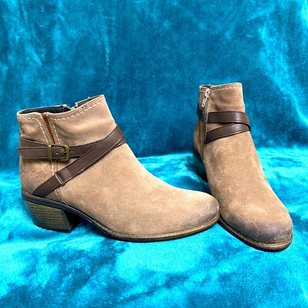 Women's Bos & Co Greenville Waterproof Suede Ankle Boots Sz 10 Taupe/Nougat New